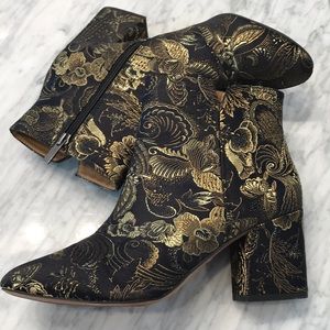 25% OFF BUNDLES Franco sarto ankle boots